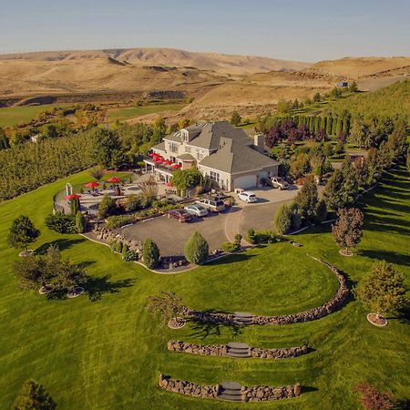 Bed and Breakfast Cameo Heights Mansion And The Vine Fine Dining Restaurant Touchet Exteriér fotografie