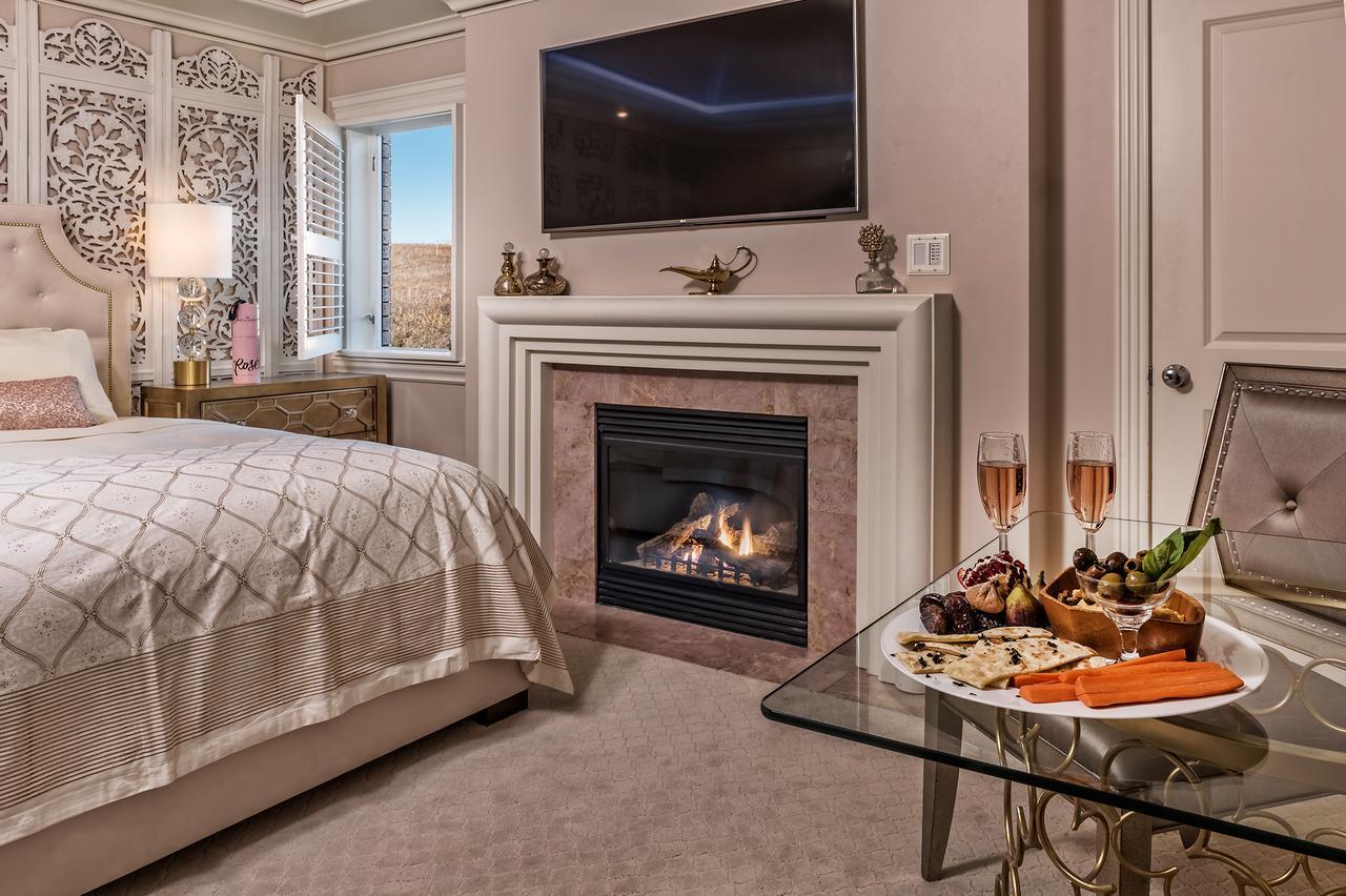 Bed and Breakfast Cameo Heights Mansion And The Vine Fine Dining Restaurant Touchet Exteriér fotografie