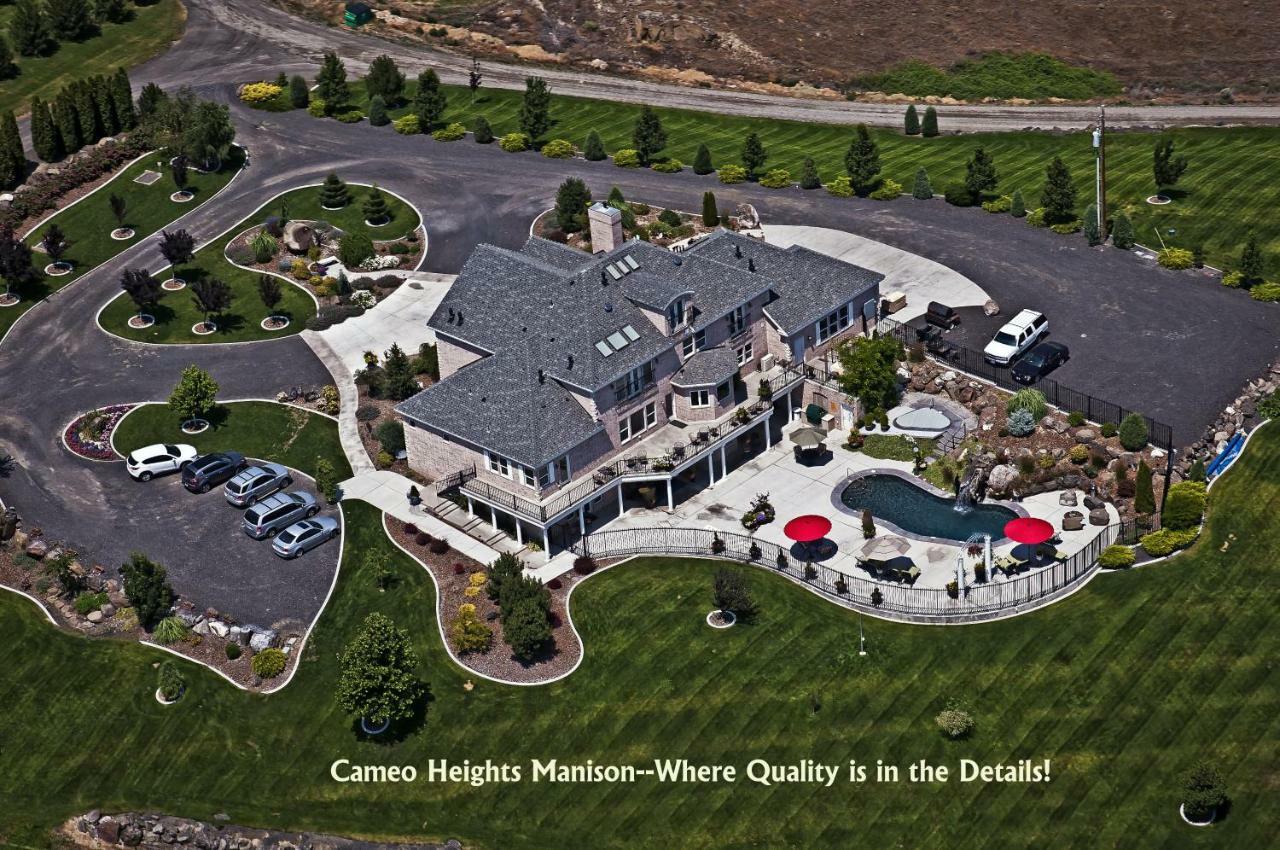 Bed and Breakfast Cameo Heights Mansion And The Vine Fine Dining Restaurant Touchet Exteriér fotografie