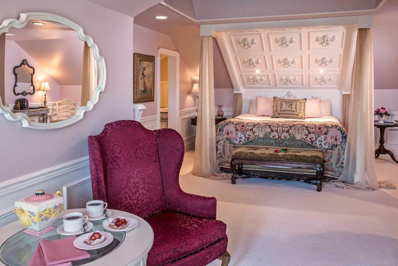 Bed and Breakfast Cameo Heights Mansion And The Vine Fine Dining Restaurant Touchet Exteriér fotografie