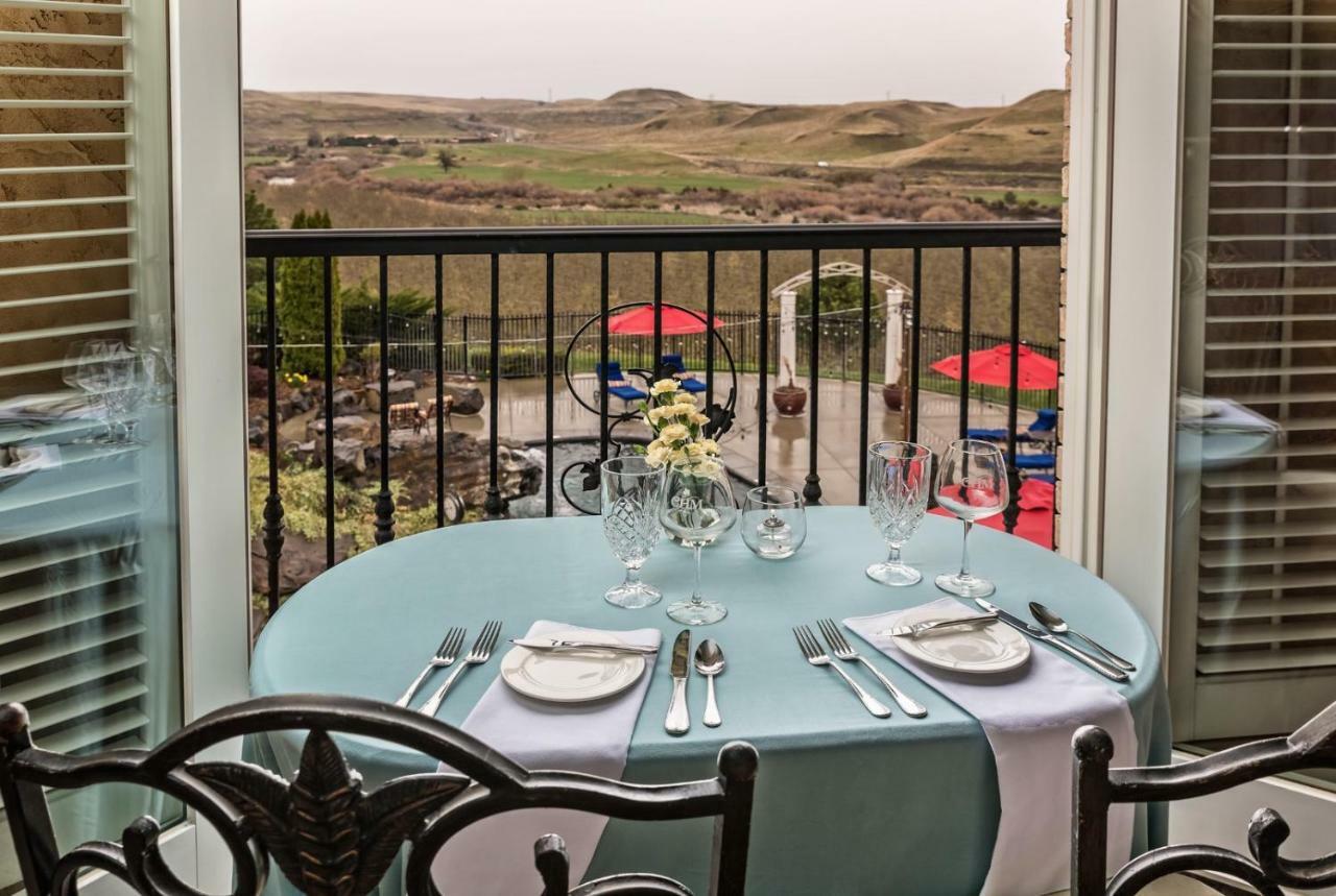 Bed and Breakfast Cameo Heights Mansion And The Vine Fine Dining Restaurant Touchet Exteriér fotografie