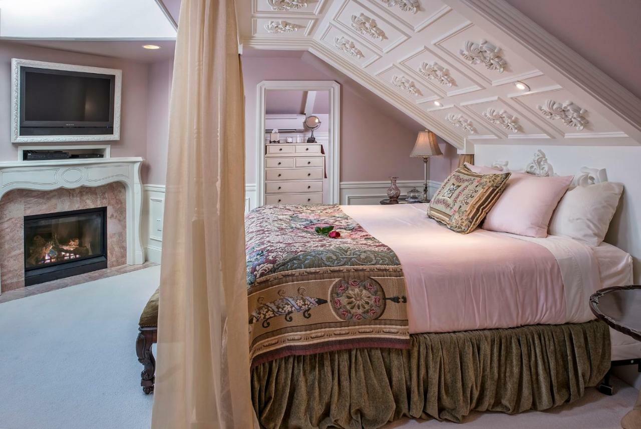 Bed and Breakfast Cameo Heights Mansion And The Vine Fine Dining Restaurant Touchet Exteriér fotografie