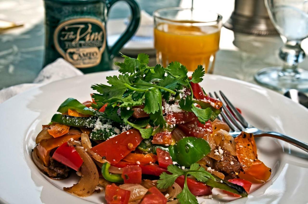 Bed and Breakfast Cameo Heights Mansion And The Vine Fine Dining Restaurant Touchet Exteriér fotografie